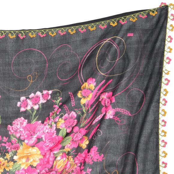 Tulbent Scarf Handmade Crochet Detailing NWOT - Picture 4 of 8